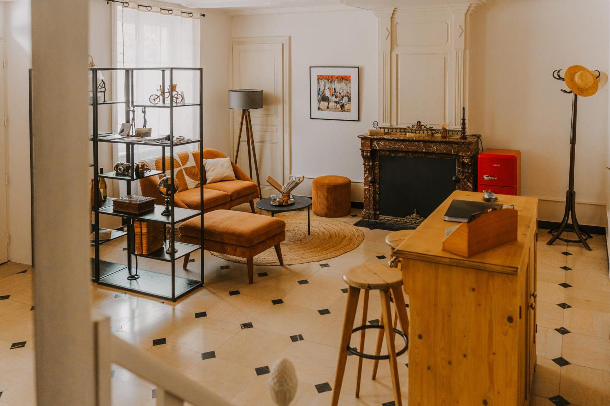 Maison D'Hotes Et Gite De Charme Avec Piscine, La Lhuiseraie Dış mekan fotoğraf