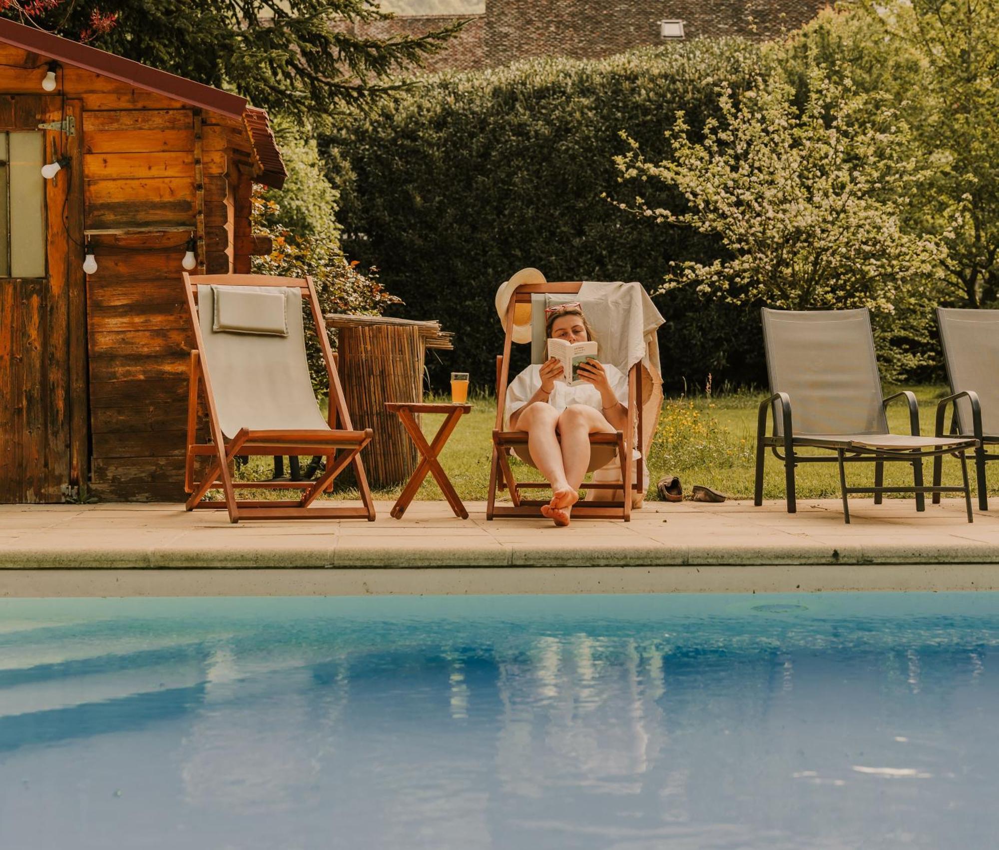 Maison D'Hotes Et Gite De Charme Avec Piscine, La Lhuiseraie Dış mekan fotoğraf